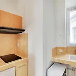 Champs De Mars - Laos